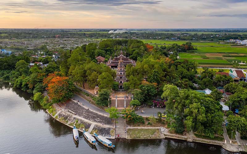Thien Mu Pagoda in Hue